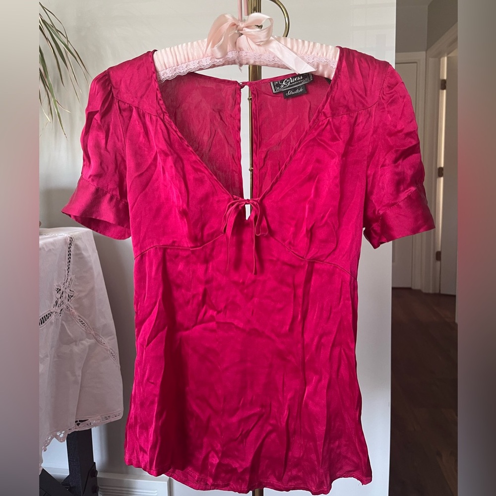 Guess Vibrant Ruby Red 95% Silk Top